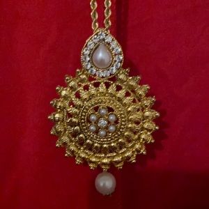 22kt gold overlay India pendant 2inches